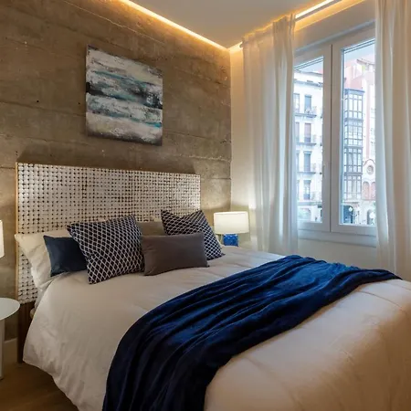 Alhondiga By Staynnapartments בילבאו