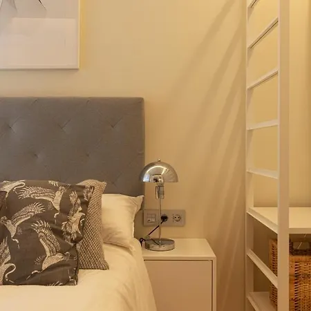 Alhondiga By Staynnapartments Bilbau