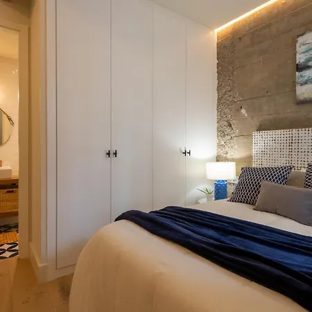 Alhondiga By Staynnapartments Апартаменты *